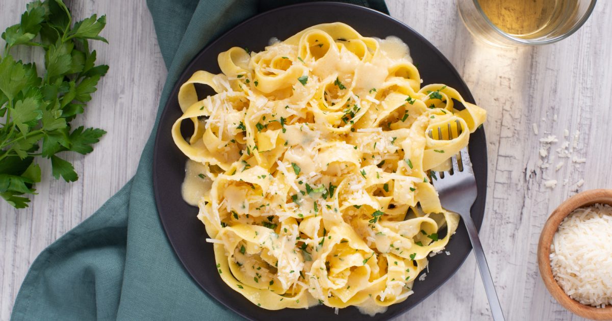 Garlicky Fettuccine Alfredo Better Than Bouillon