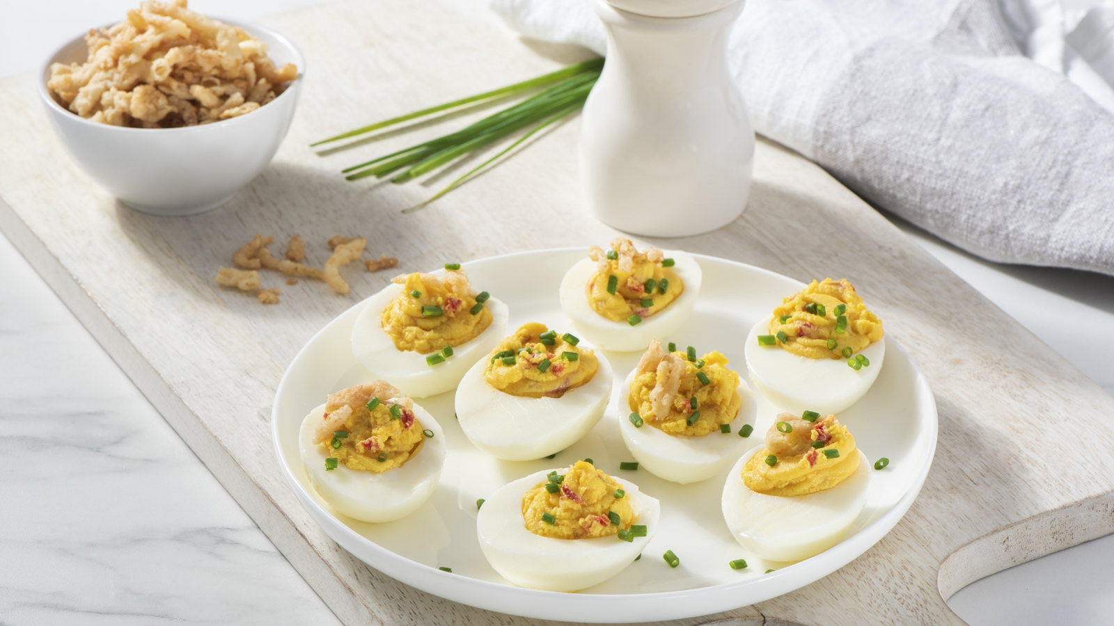 roasted-garlic-deviled-eggs-better-than-bouillon