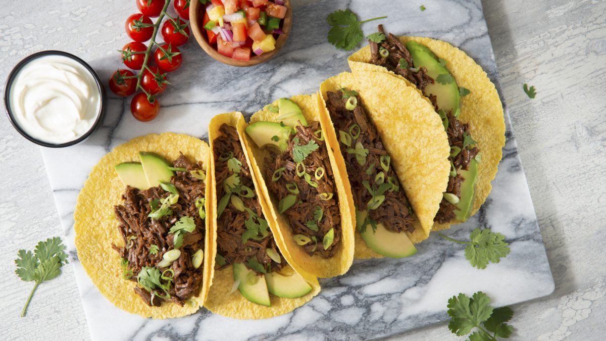 Slow Cooker Beef Barbacoa Tacos