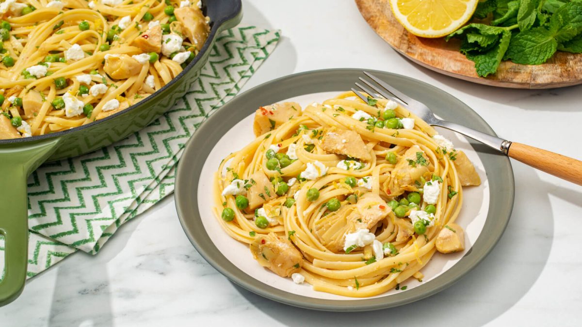 Zesty Linguine and Artichoke Toss