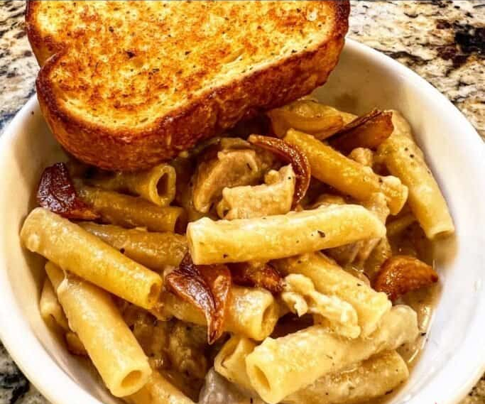 Garlic Chicken Pasta Better Than Bouillon