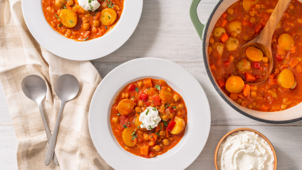 Instant Pot Chickpea Goulash Stew